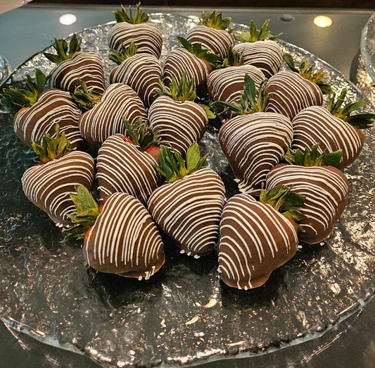 Dozen Dipped Berries